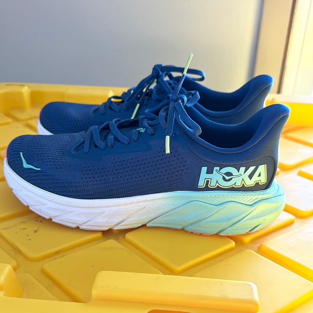Women’s Hoka Arahi 7
